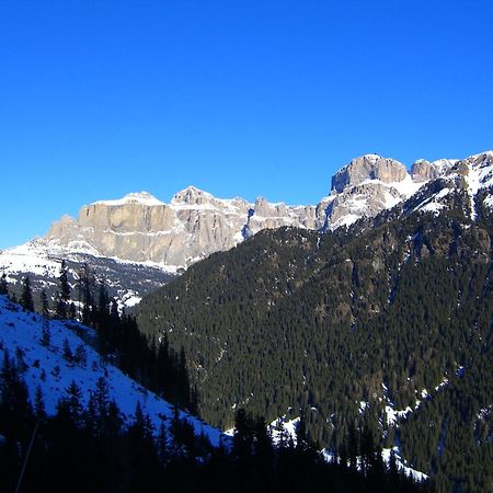 Hotel San Giovanni Vigo di Fassa Eksteriør billede