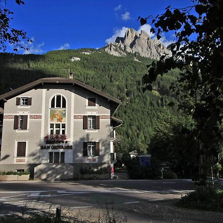 Hotel San Giovanni Vigo di Fassa Eksteriør billede