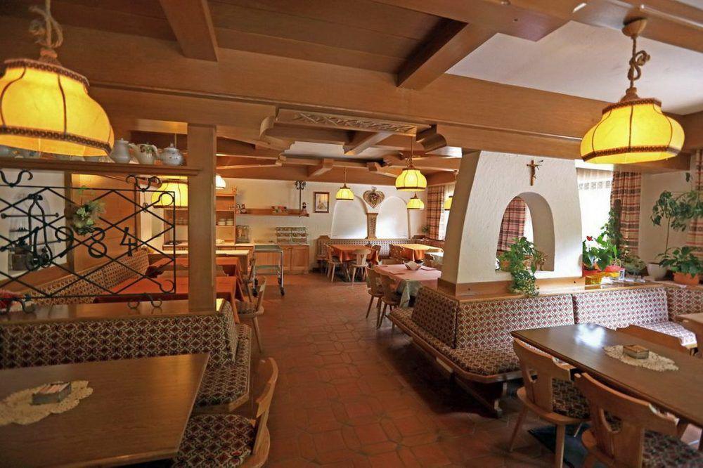 Hotel San Giovanni Vigo di Fassa Eksteriør billede