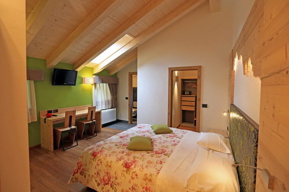 Hotel San Giovanni Vigo di Fassa Eksteriør billede
