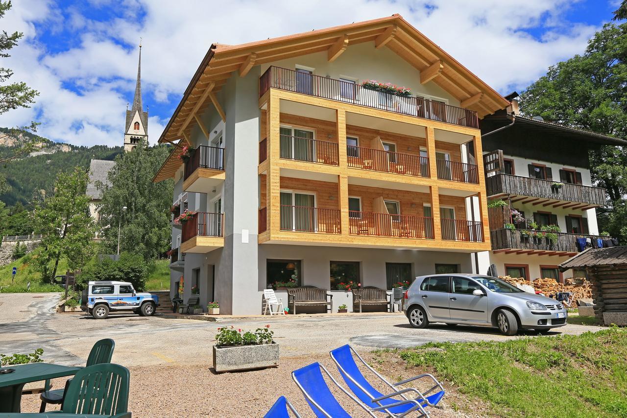 Hotel San Giovanni Vigo di Fassa Eksteriør billede