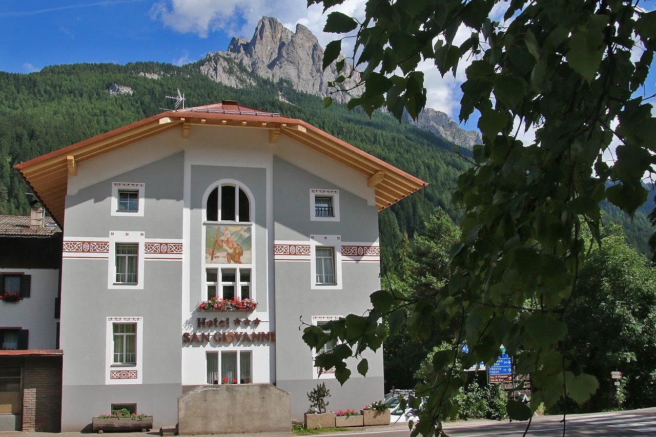 Hotel San Giovanni Vigo di Fassa Eksteriør billede