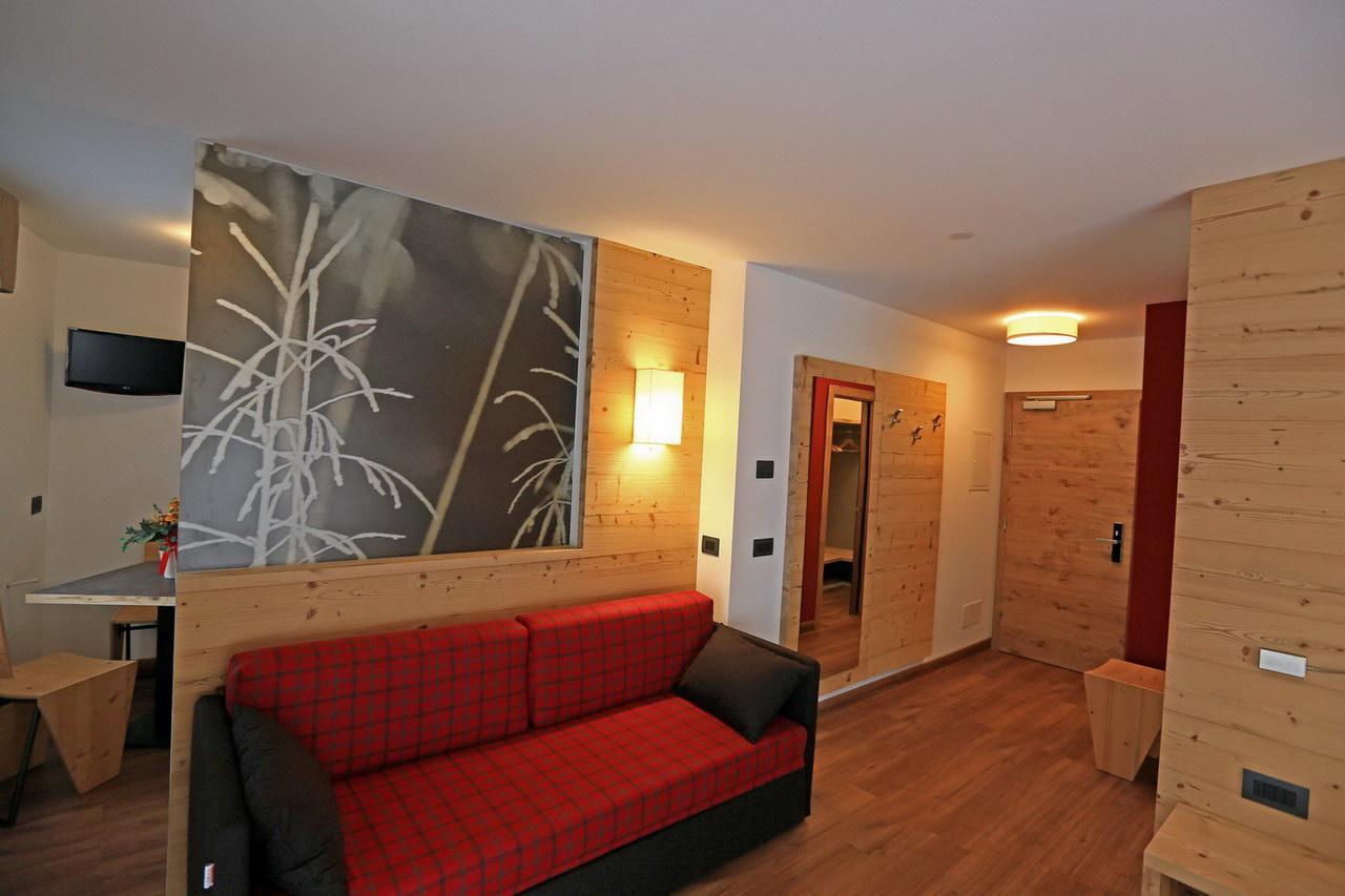 Hotel San Giovanni Vigo di Fassa Eksteriør billede